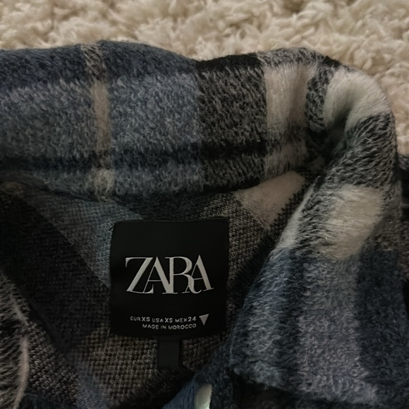 Zara Jacket - Picture 2 of 4